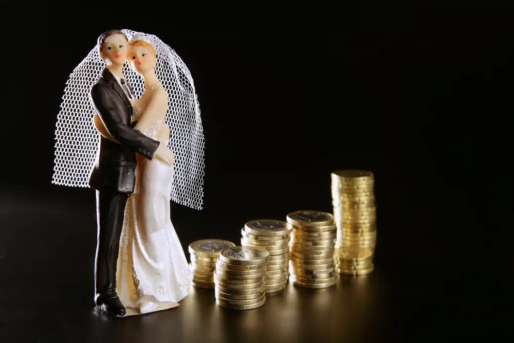 5 Surprising Ways To Save Money On Your Wedding