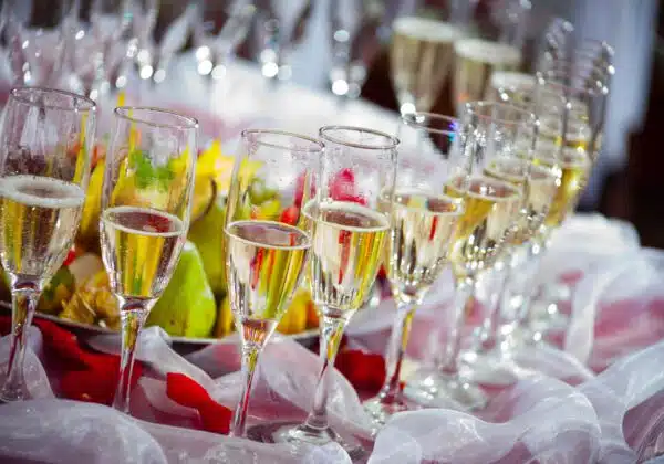 5 Tips for Planning a Successful Holiday Party