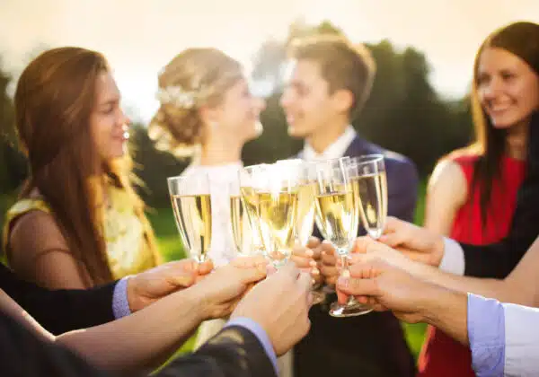 Cash Bar vs Open Bar