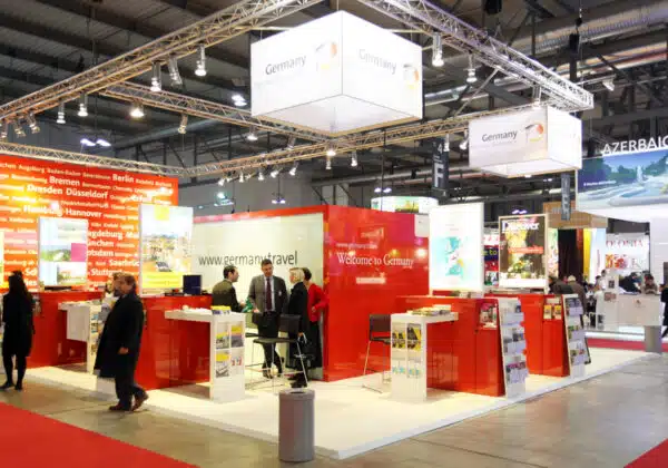 tradeshow setup booth