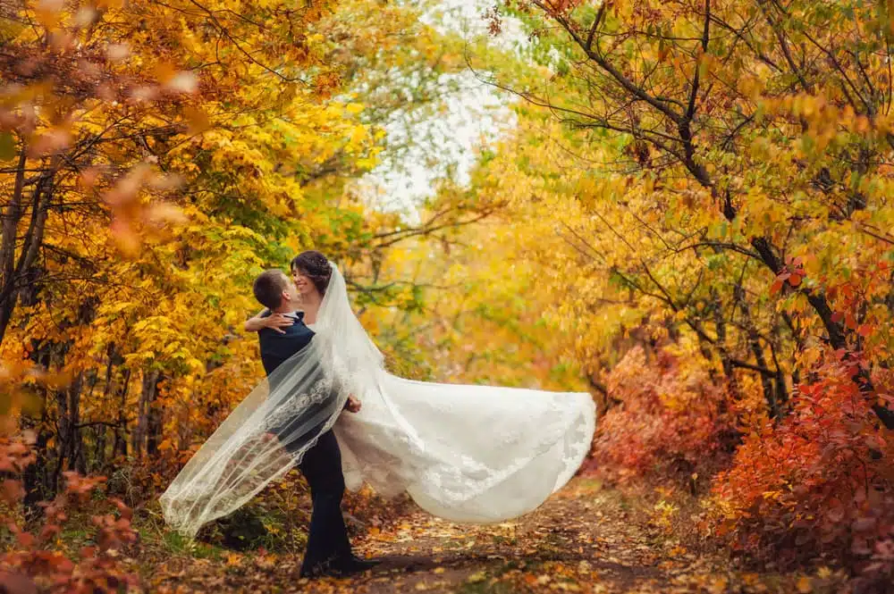 5 Reasons Why Fall is the Best Season for a Wedding