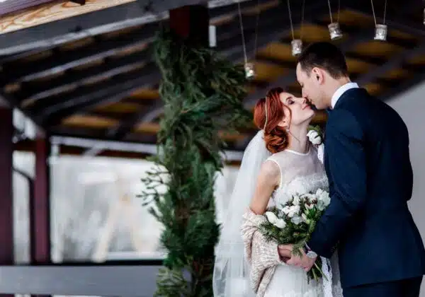 5 Perks of Having a Winter Wedding