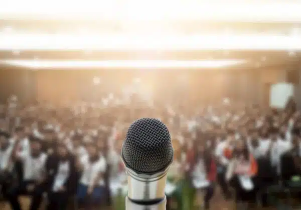 3 Tips for Public Speaking at a Corporate Event